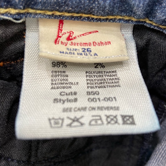 Citizens of Humanity Low Rise Jeans. Size 26 - Picture 7 of 9